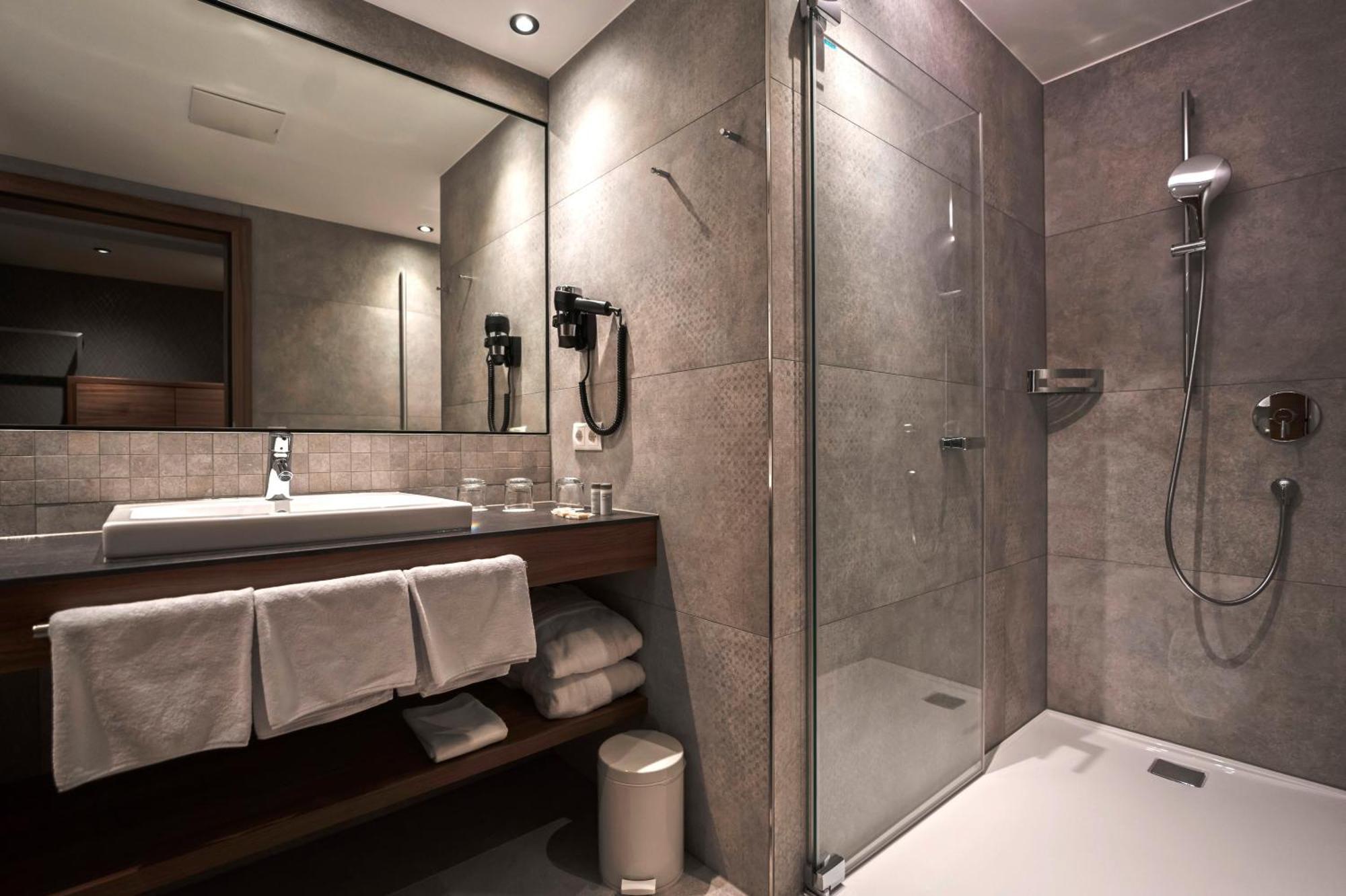 Hotel Garni Astoria Ischgl Exterior photo