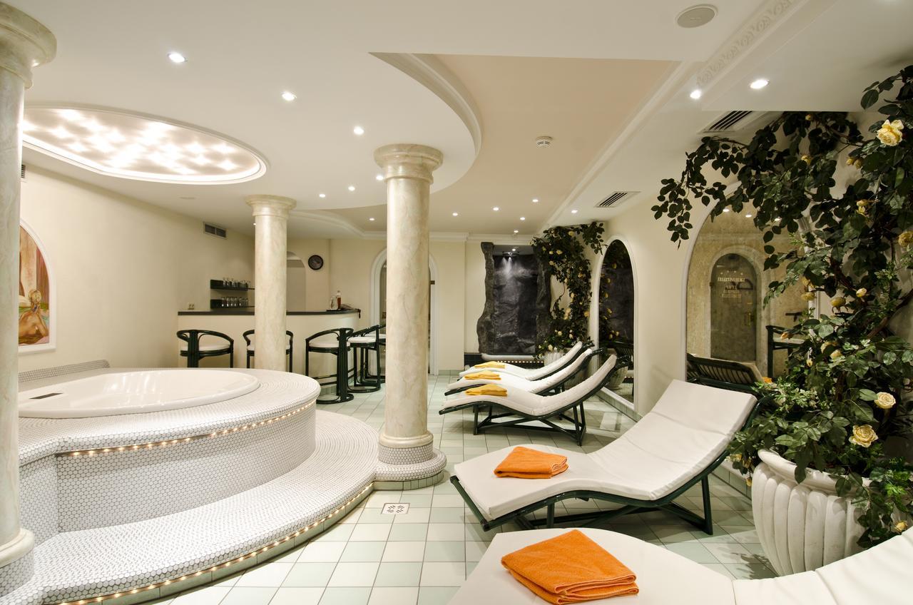 Hotel Garni Astoria Ischgl Exterior photo